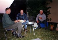 Juergen_Hanno_Berni_beim_Grillen